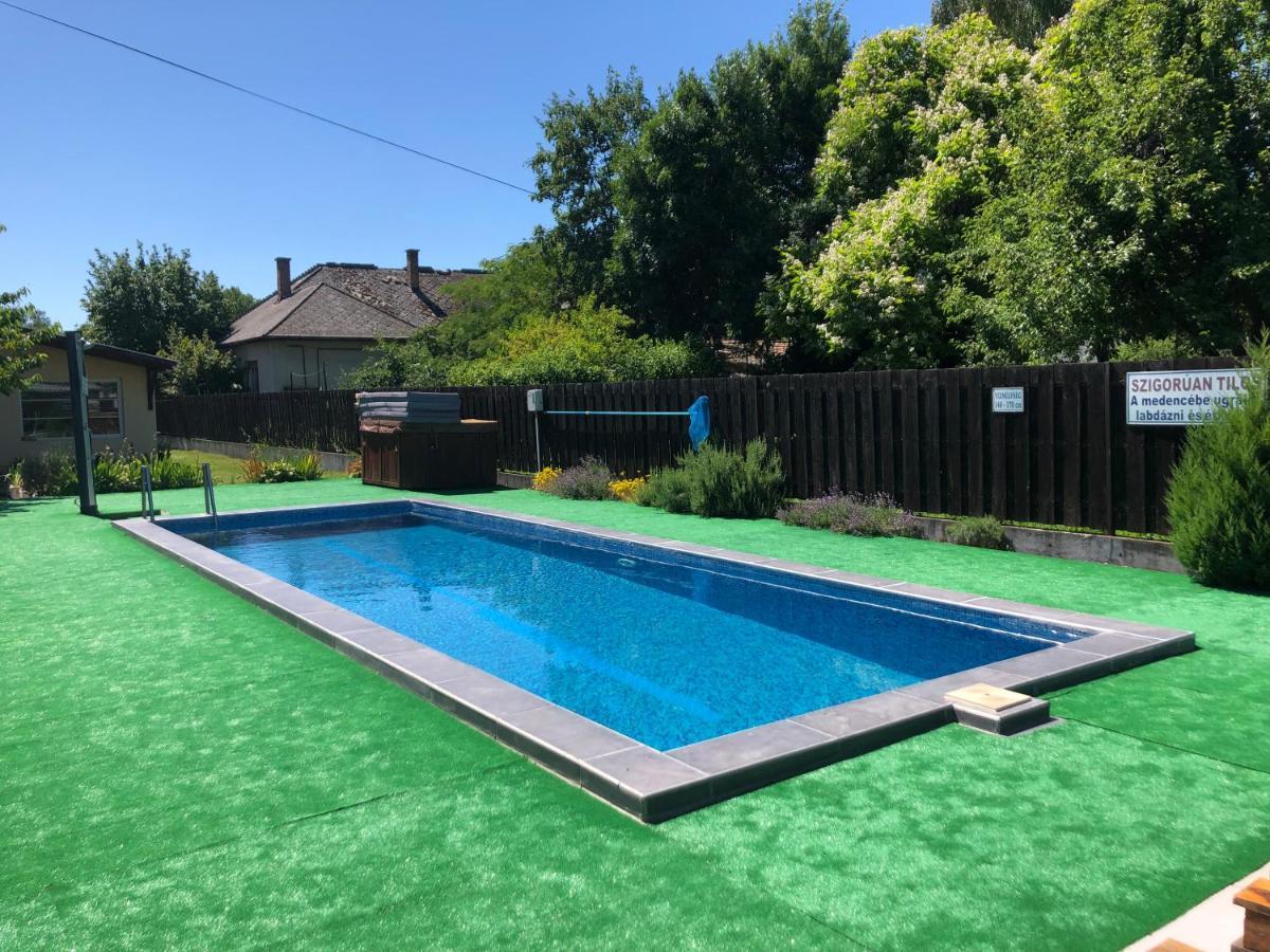 Bestapartman Balatonboglár Exteriör bild