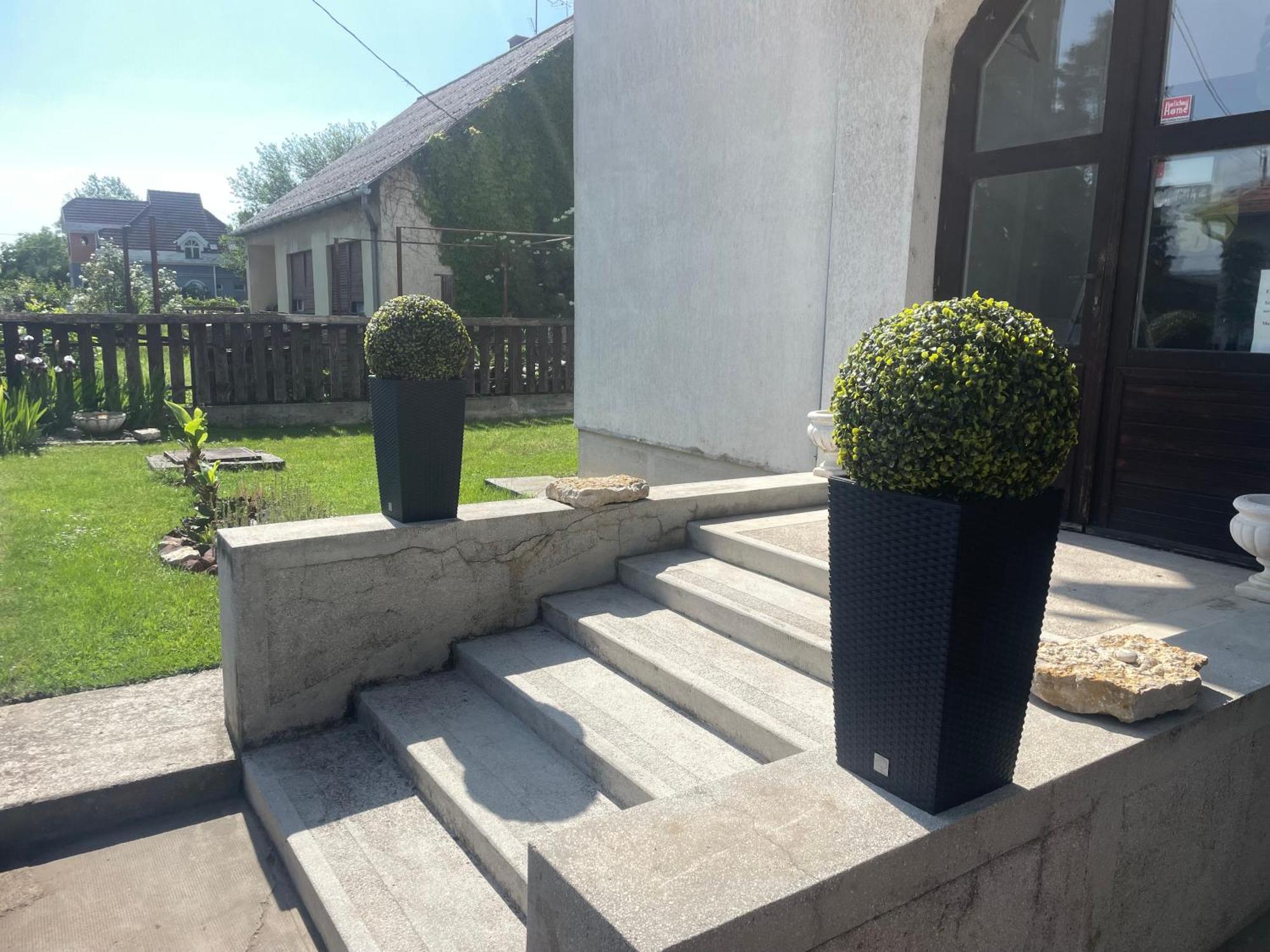 Bestapartman Balatonboglár Exteriör bild