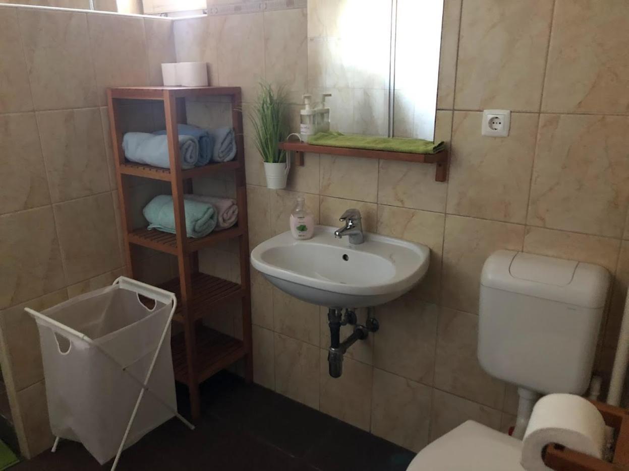 Bestapartman Balatonboglár Exteriör bild