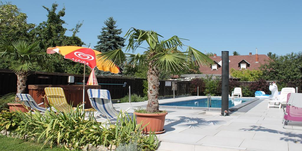 Bestapartman Balatonboglár Exteriör bild